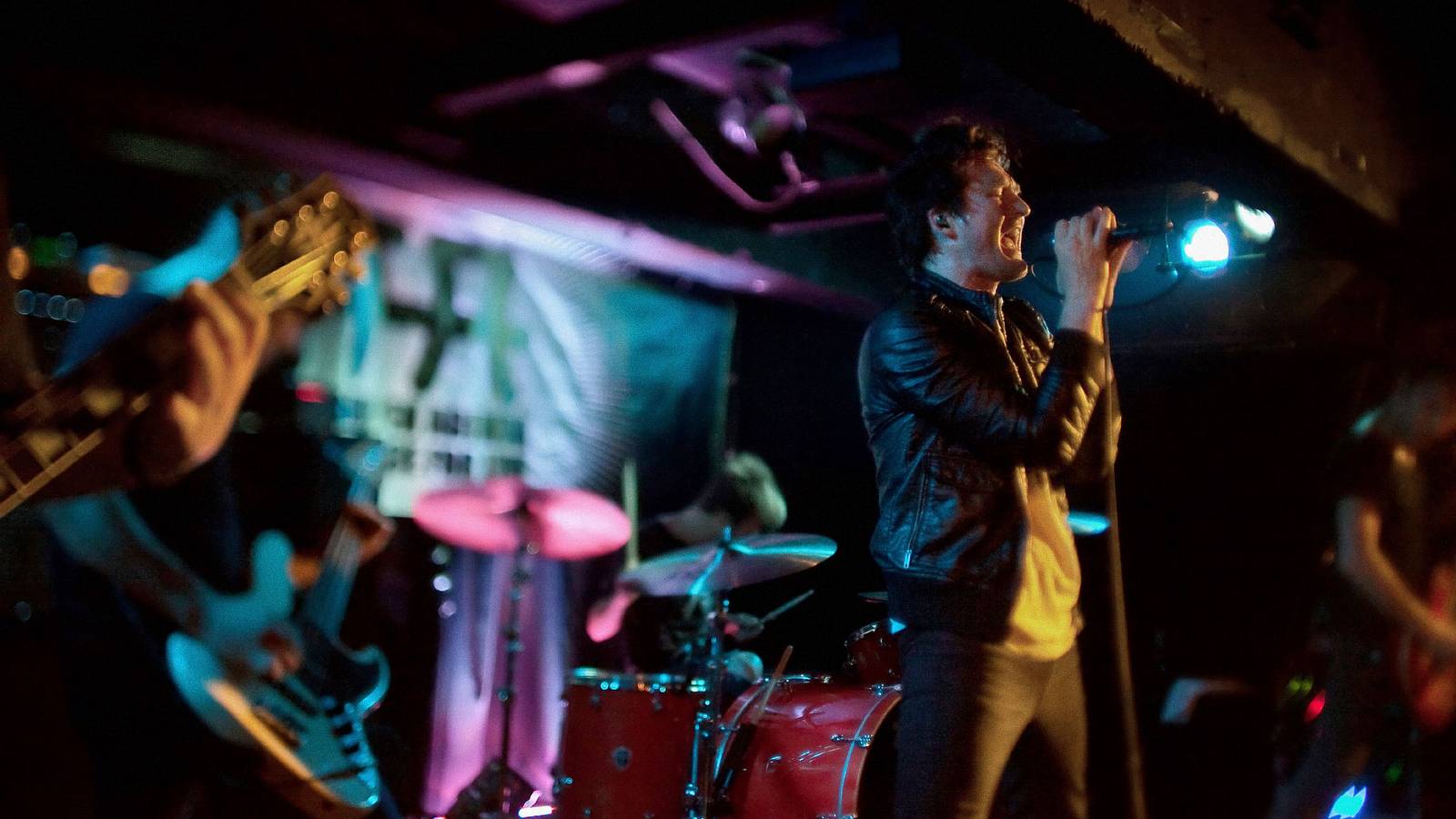Never Take Friendship Personal — Anberlin