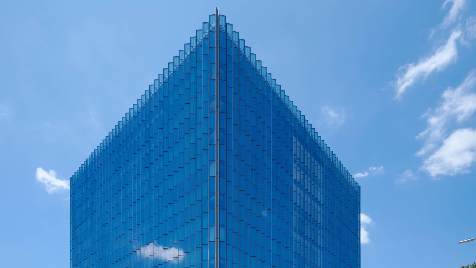 The glass tower of the federal courthouse in downtown Los Angeles