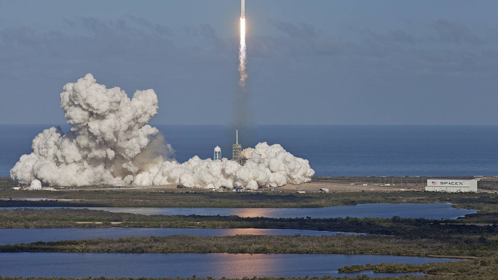 SpaceX's Falcon Heavy flies its first mission for the NRO