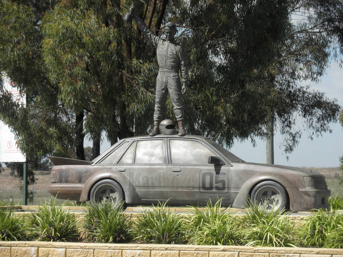 Kenny Habul buys HDT and says he'll probably build new cars