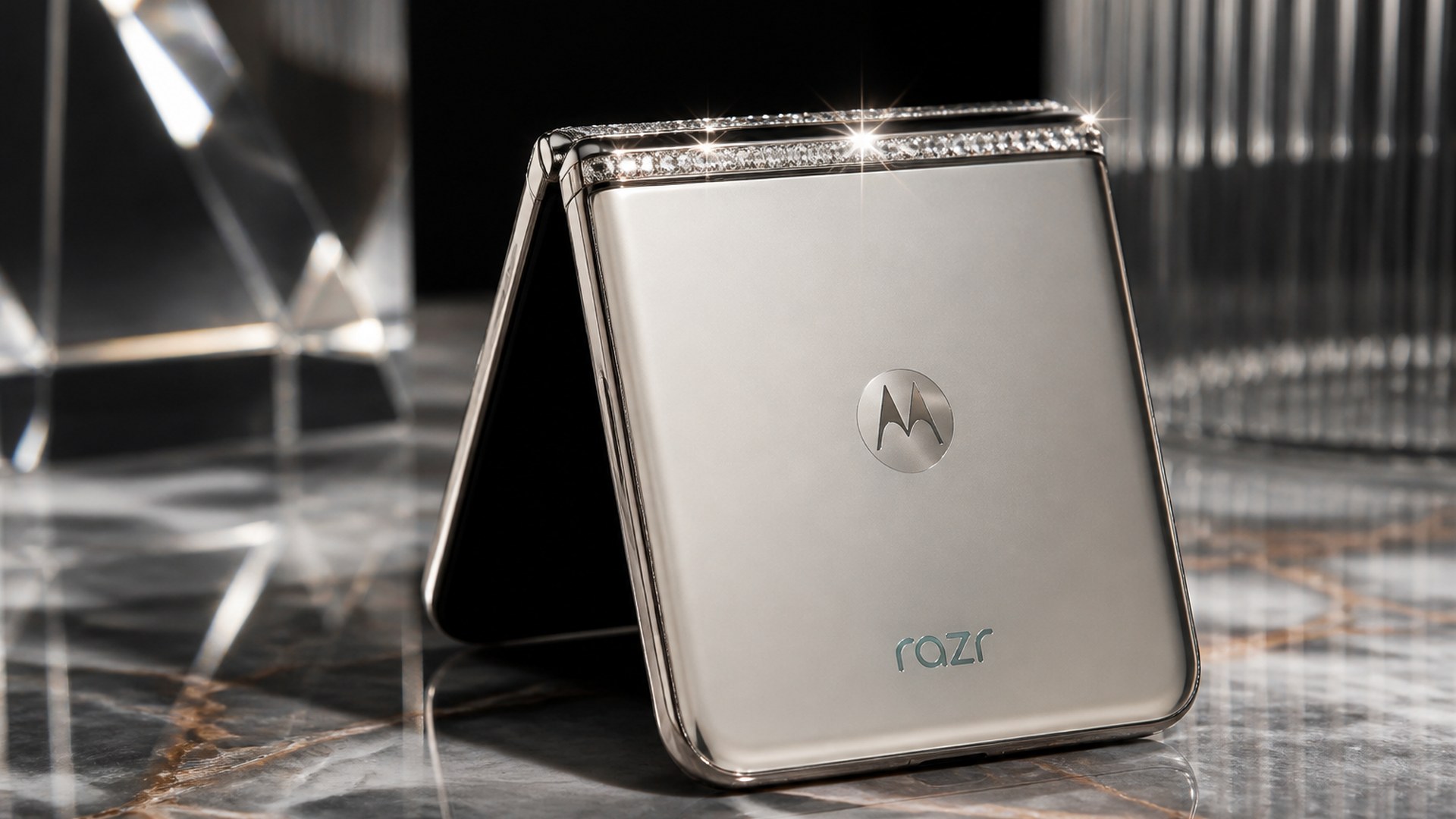 Razr got the crystals