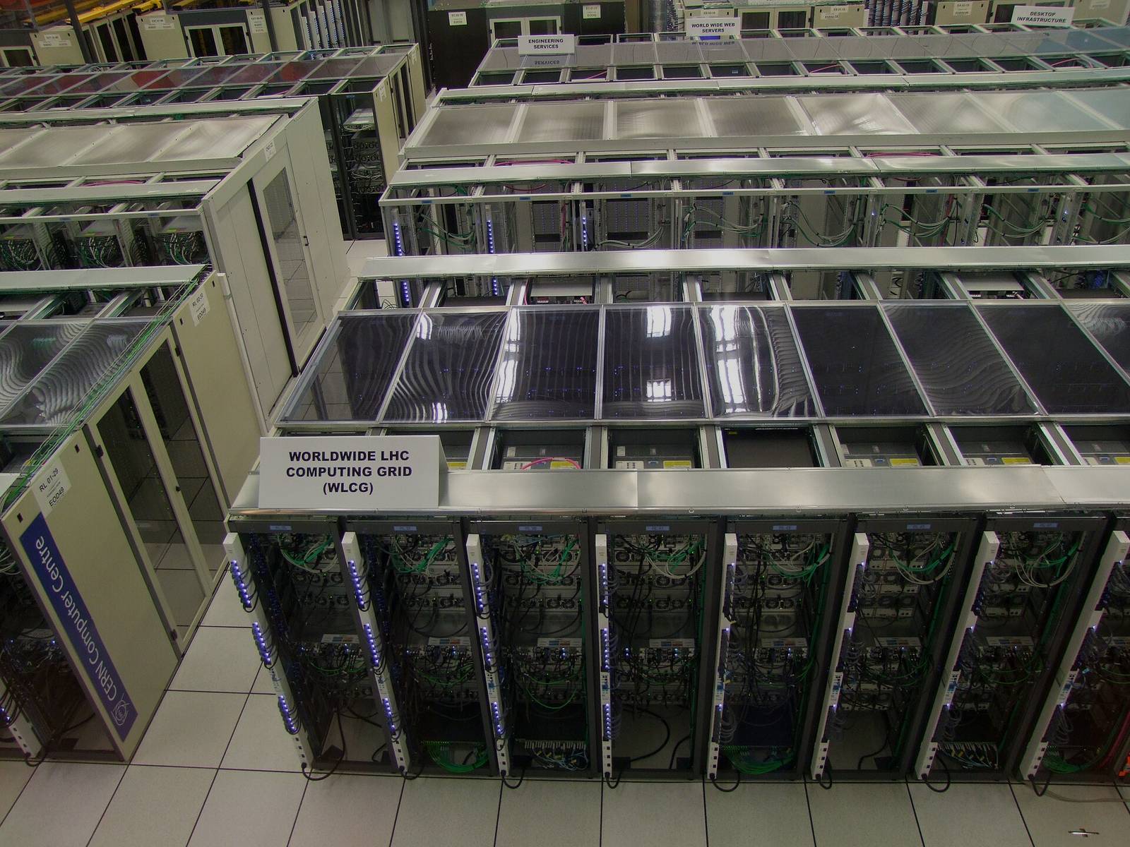 Computing grid server rack