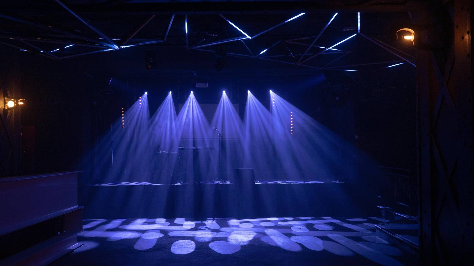 Amplified: music videos from 110 bands —