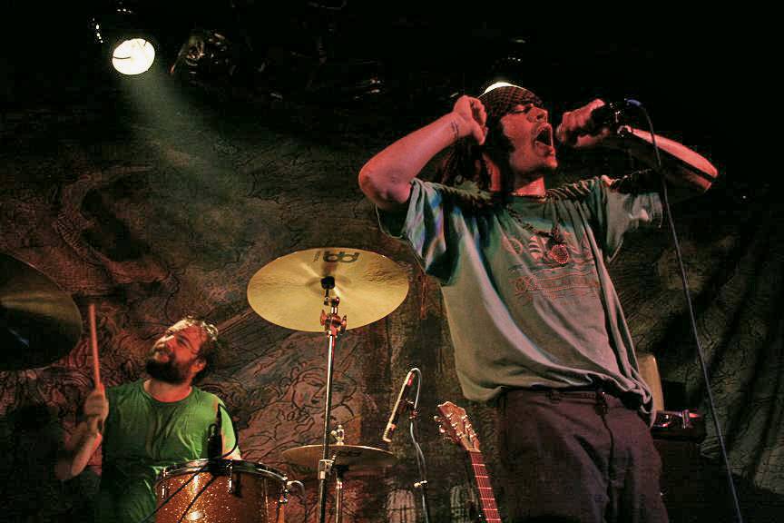 Aaron Weiss and Rickie Mazzotta of mewithoutYou perform live in June 2007.